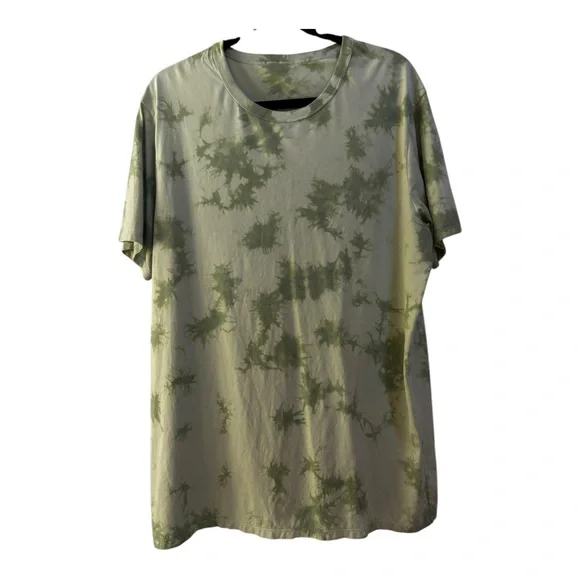 Lululemon 🍋
Fundamental T - Green Dye Wash - Picture 3 of 3